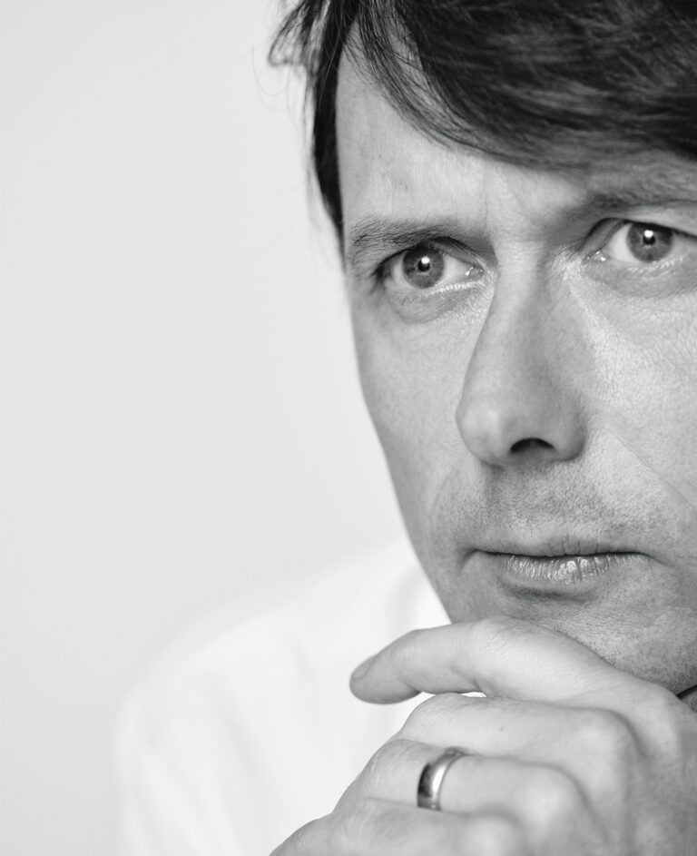 FANTASTIC MAN - Brett Anderson, singer of British band Suede, from Fantastic Man no. 27, images by BRUNO STAUB