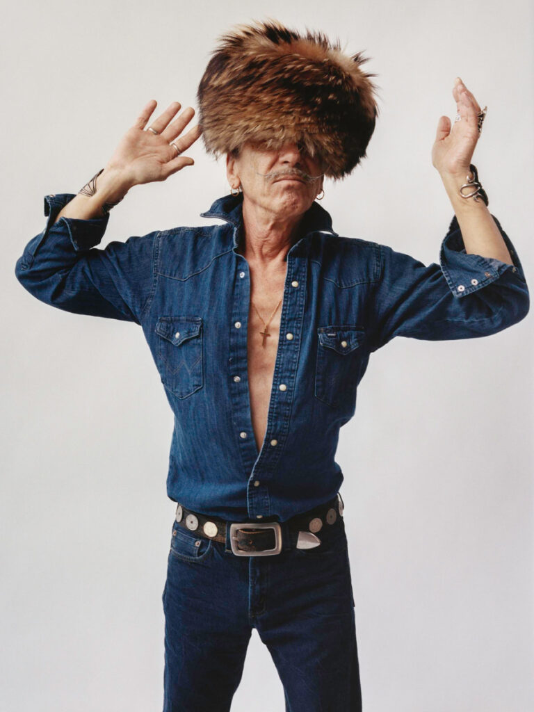 FANTASTIC MAN - Fm43-website-williambasinski-2